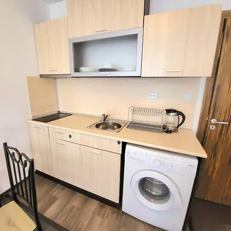 Lägenhet 1 Bedroom In Sunny Dream Complex Slăntjev Brjag